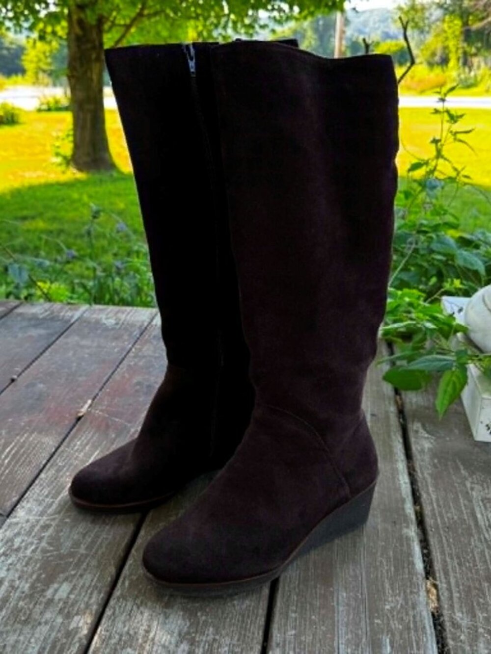 Chocolate Brown Suede Aerosole Wedge Boot 6.5